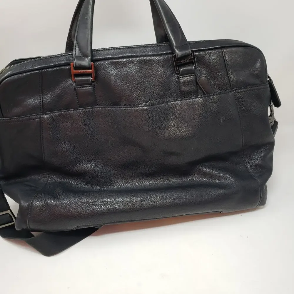 Tumi pebble leather